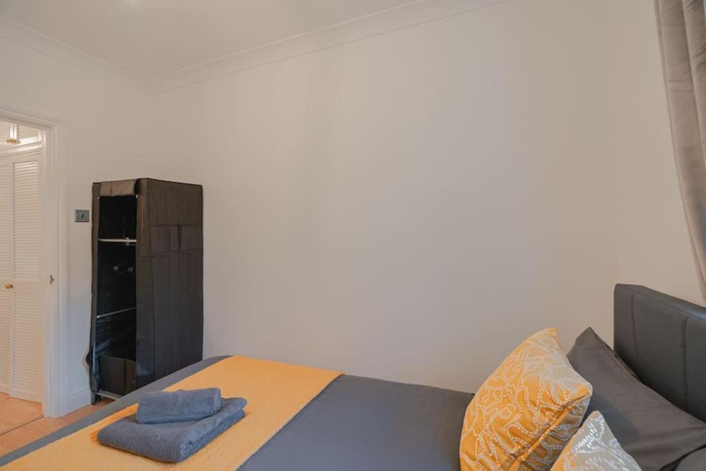 런던 Putney Haven 3Bd 2 Bath Sleeps 8 아파트 외부 사진