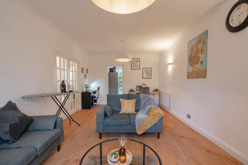 런던 Putney Haven 3Bd 2 Bath Sleeps 8 아파트 외부 사진