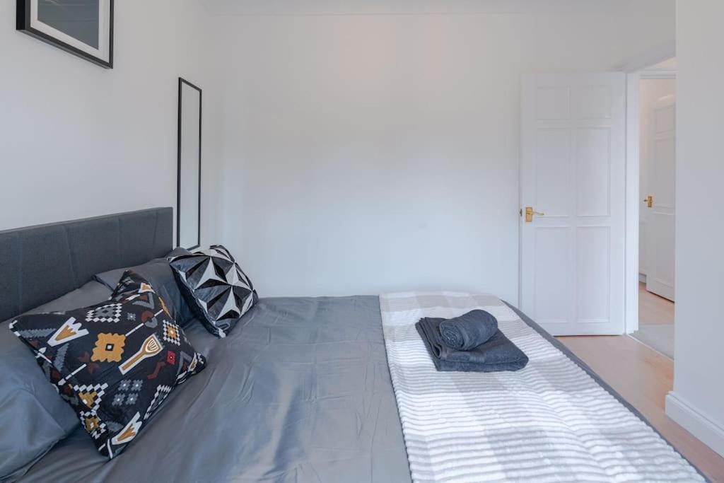 런던 Putney Haven 3Bd 2 Bath Sleeps 8 아파트 외부 사진