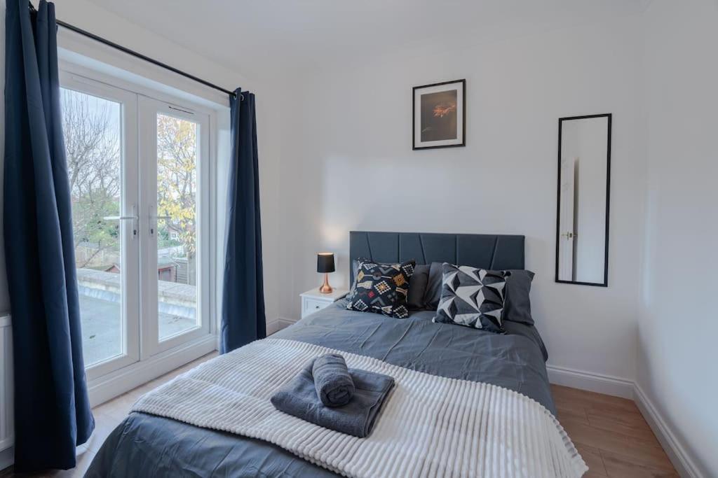 런던 Putney Haven 3Bd 2 Bath Sleeps 8 아파트 외부 사진