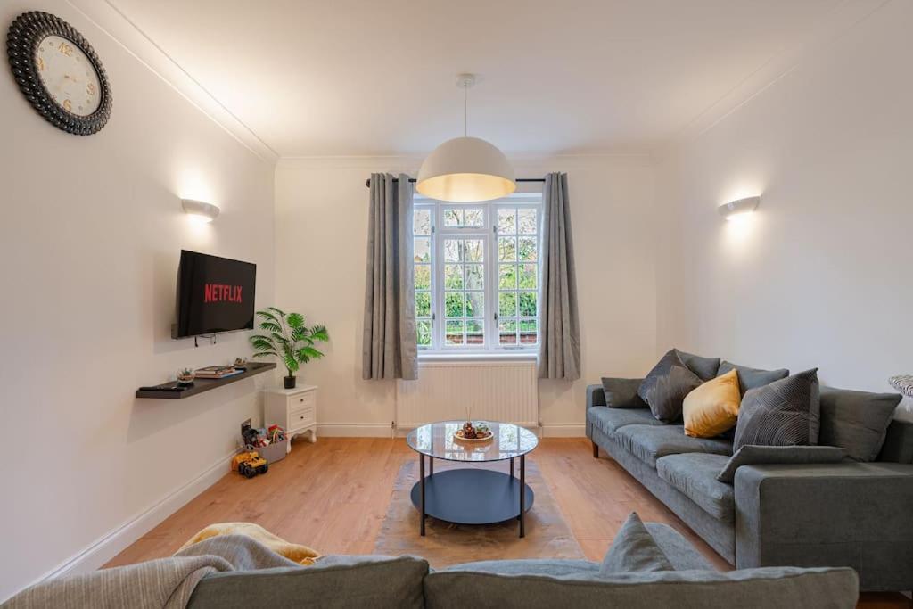 런던 Putney Haven 3Bd 2 Bath Sleeps 8 아파트 외부 사진